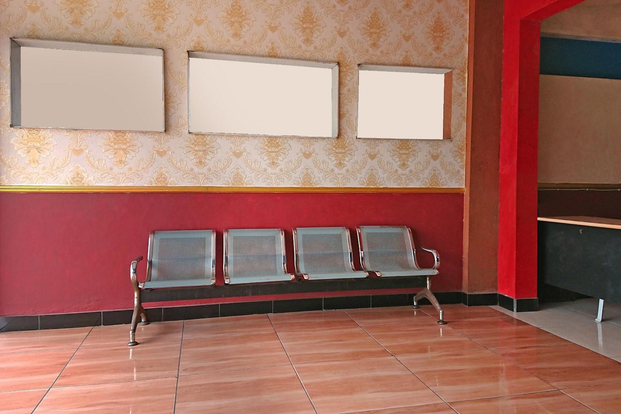 Spot On 2473 Buana Jaya Guest House Cilacap Eksteriør billede